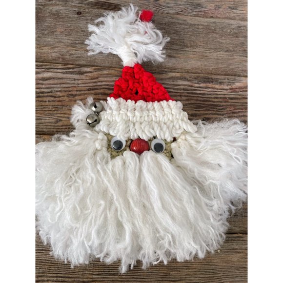 Vintage 1970s Macrame' Santa Clause Face Wall Hanging - Picture 8 of 10